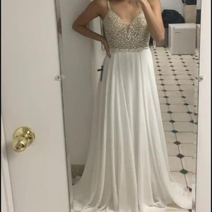 Lulus Dress/ Prom Dress (Size 2)